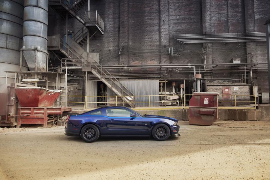  Ford Mustang RTR Package 2010 года  (фото 50 из 65)